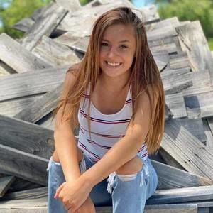 Meet your Posher, Stacyandtodd